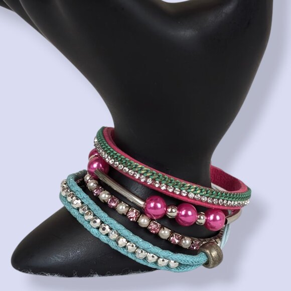 Set of 4 Pink & Blue Bracelets - Picture 1 of 5